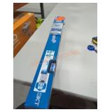 Empire 24"-40" extendable level