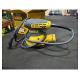 DeWalt 5" random orbit sander missing bag