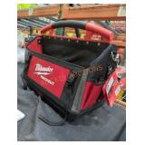Milwaukee 20" tote