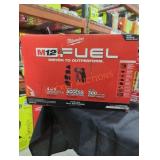 Milwaukee M12 installation drill/driver kit