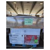 Christmas Trees & Decorations