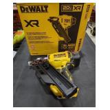 DeWalt 20V 30ï¿½ Framing Nailer