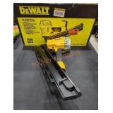 DeWalt Pneumatic 28ï¿½ Framing Nailer