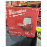 Milwaukee M18 compact site light w/ flood mode