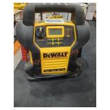 DeWalt Power Inverter