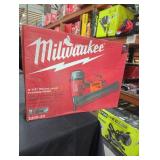 Milwaukee 3-1/2" round head framing nailer