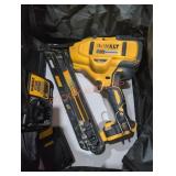 DEWALT 15 GA Finish Nailer