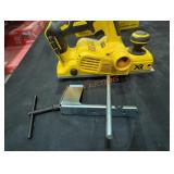 DeWalt 20v brushless hand planer