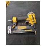 DeWalt 18Ga Brad Nailer