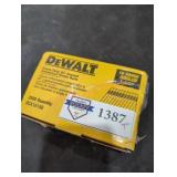 DeWalt heavy duty 20ï¿½ angled galvanized finish