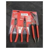 Milwaukee Pliers Set