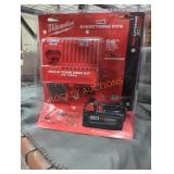 Milwaukee M18 xc 5 ah battery and charger