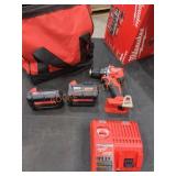 Milwaukee M18 1/2" Hammer Drill/ Driver Kit