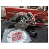 Milwaukee rear handle circular saw