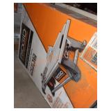 Ridgid 7" Wet Tile Saw