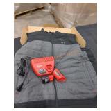 Milwaukee M12 Axis Heated Vest Kit, XL, Gray