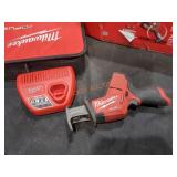 Milwaukee M12 Hackzall Reciprocating. Saw Kit