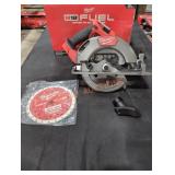 Milwaukee M18 7-1/4" Circular Saw