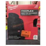 Milwaukee BLACK-L Pullover Hoodie