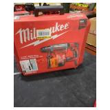 Milwaukee 1-1/8" SDS Rotary Hammer Kit
