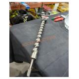 Milwaukee 1-1/8" x 18" concrete bit