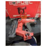 Milwaukee M18 18 ga brad nailer