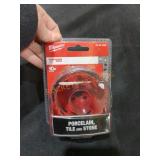 Milwaukee Diamond Max Hole Dozer