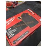 Milwaukee M12 Heated Vest Kit L