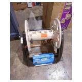 Milton Pick Up.Smart Tube Hose Hideaway