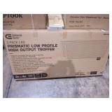 Pick up in Milton, CE 2pk. LED Prismatic Troffers