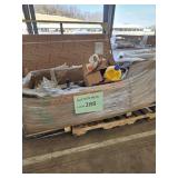 Bin Lot Dewalt Shovels, Rakes & Misc