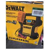 DEWALT Portable Jumper Starter