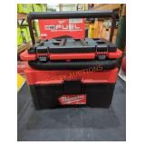 Milwaukee M18 2.5Gal Wet/Dry Vacuum