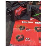 Milwaukee M12 Laser