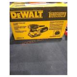 DeWalt 1/4 Sheet Palm Grip Sander