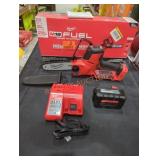 Milwaukee M18 8" Pruning Saw Kit