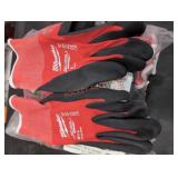 Milwaukee Large gloves