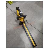 DeWalt 22" Hedge Trimmer DeWalt 22" Hedge Trimmer