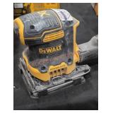 DEWALT 20V 1/4" Sheet Palm Sander DEWALT 20V 1/4" Sheet Palm Sander