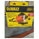 DeWalt 20v 4 ah and 6 ah battery and charger