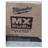 Milwaukee MX FUEL POWER SUPPLY Milwaukee MX FUEL POWER SUPPLY
