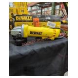 DeWalt 4-1/2" paddle switch small angle grinder DeWalt 4-1/2" paddle switch small angle grinder