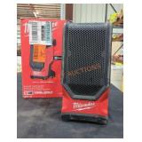 Milwaukee M18 Jobsite Speaker Milwaukee M18 Jobsite Speaker