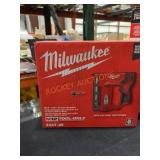 Milwaukee M12 3/8" Crown Stapler Milwaukee M12 3/8" Crown Stapler