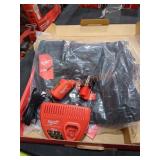 Milwaukee M12 Heated Hoodie Kit, 2X in Black Milwaukee M12 Heated Hoodie Kit, 2X in Black