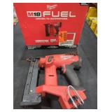 Milwaukee M18 18GA 1/4" Narrow Crown Stapler Milwaukee M18 18GA 1/4" Narrow Crown Stapler
