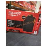 Milwaukee M12 Heated Axis Vest Kit XL Milwaukee M12 Heated Axis Vest Kit XL