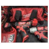 Milwaukee M12 2-TOOL Combo Milwaukee M12 2-TOOL Combo