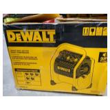 DeWalt 200PSI Quiet Compressor DeWalt 200PSI Quiet Compressor