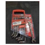 Milwaukee 7 SAE  Ratcheting Combo Wrench Set Milwaukee 7 SAE  Ratcheting Combo Wrench Set
